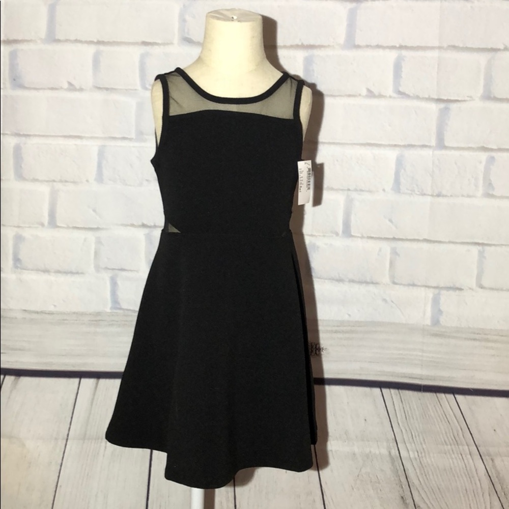 NWT Children’s Place mesh panel dress black S 5/6